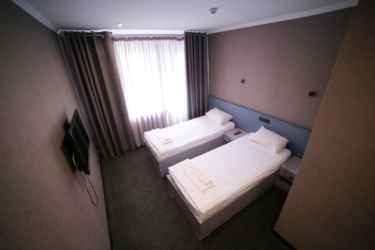 Olympica Hotel Almaty Exterior photo